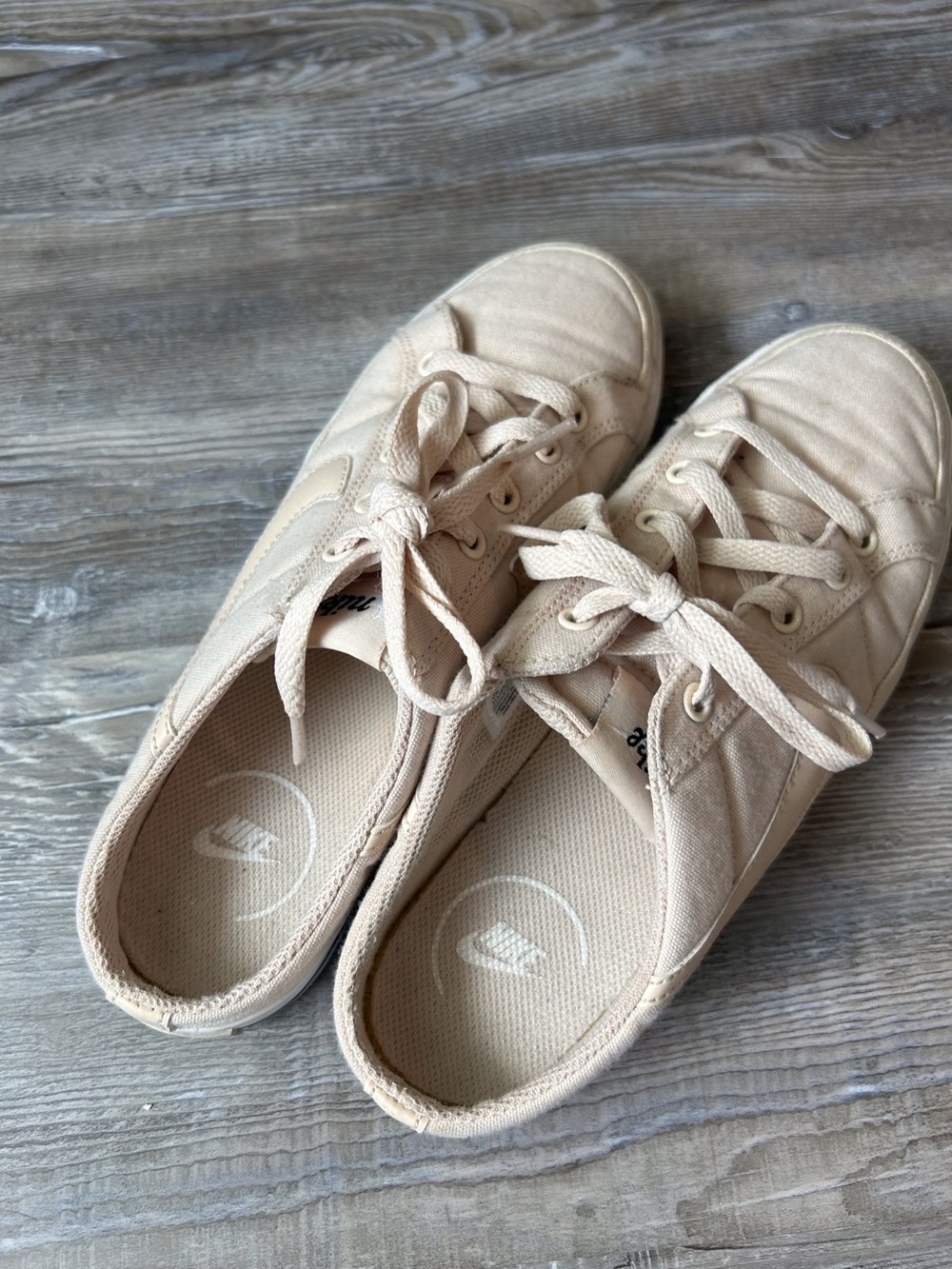 Nike Court Legacy Mule Canvas Sneakers off White cream Size 8